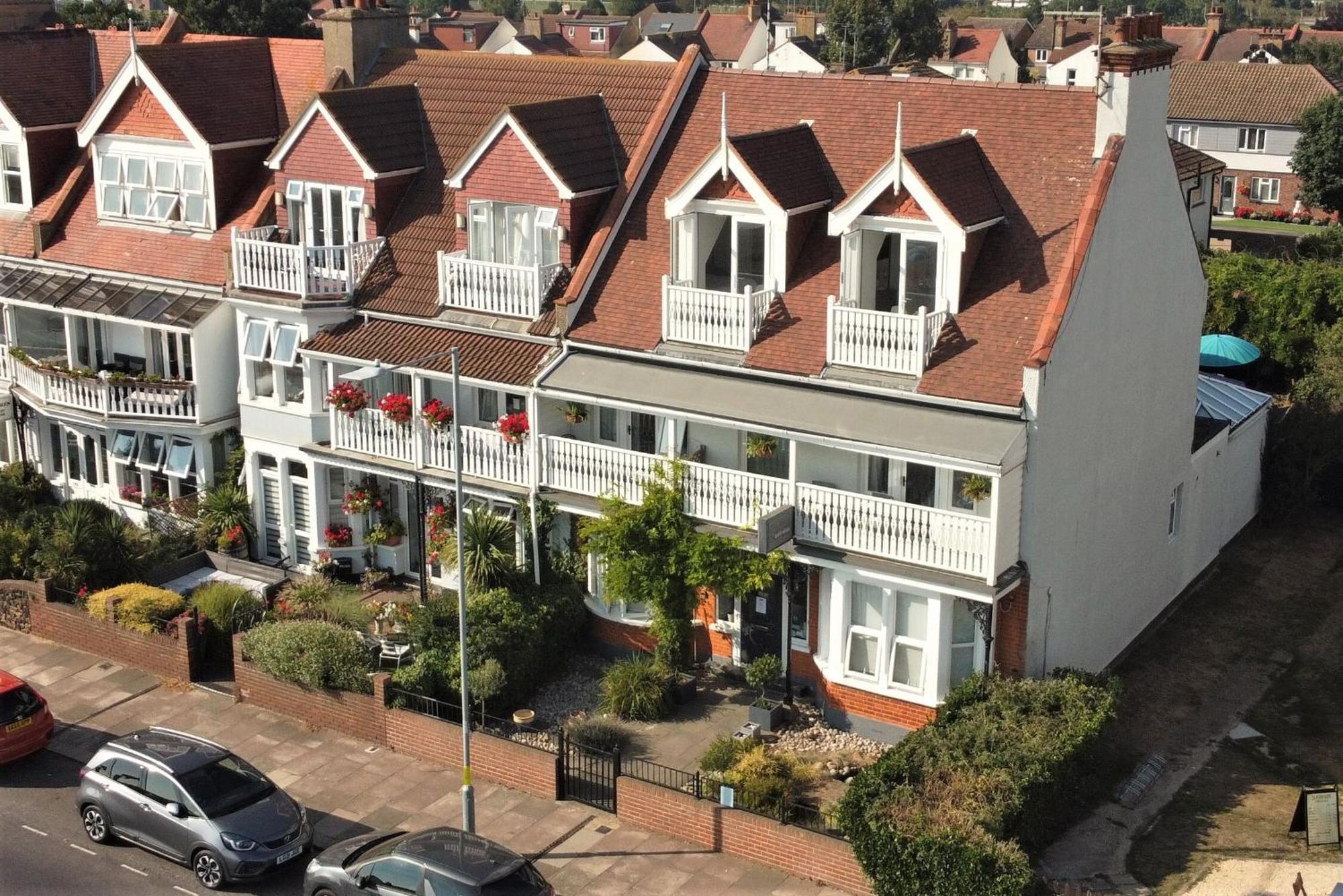 Beaches Guest House Southend-on-Sea Ngoại thất bức ảnh